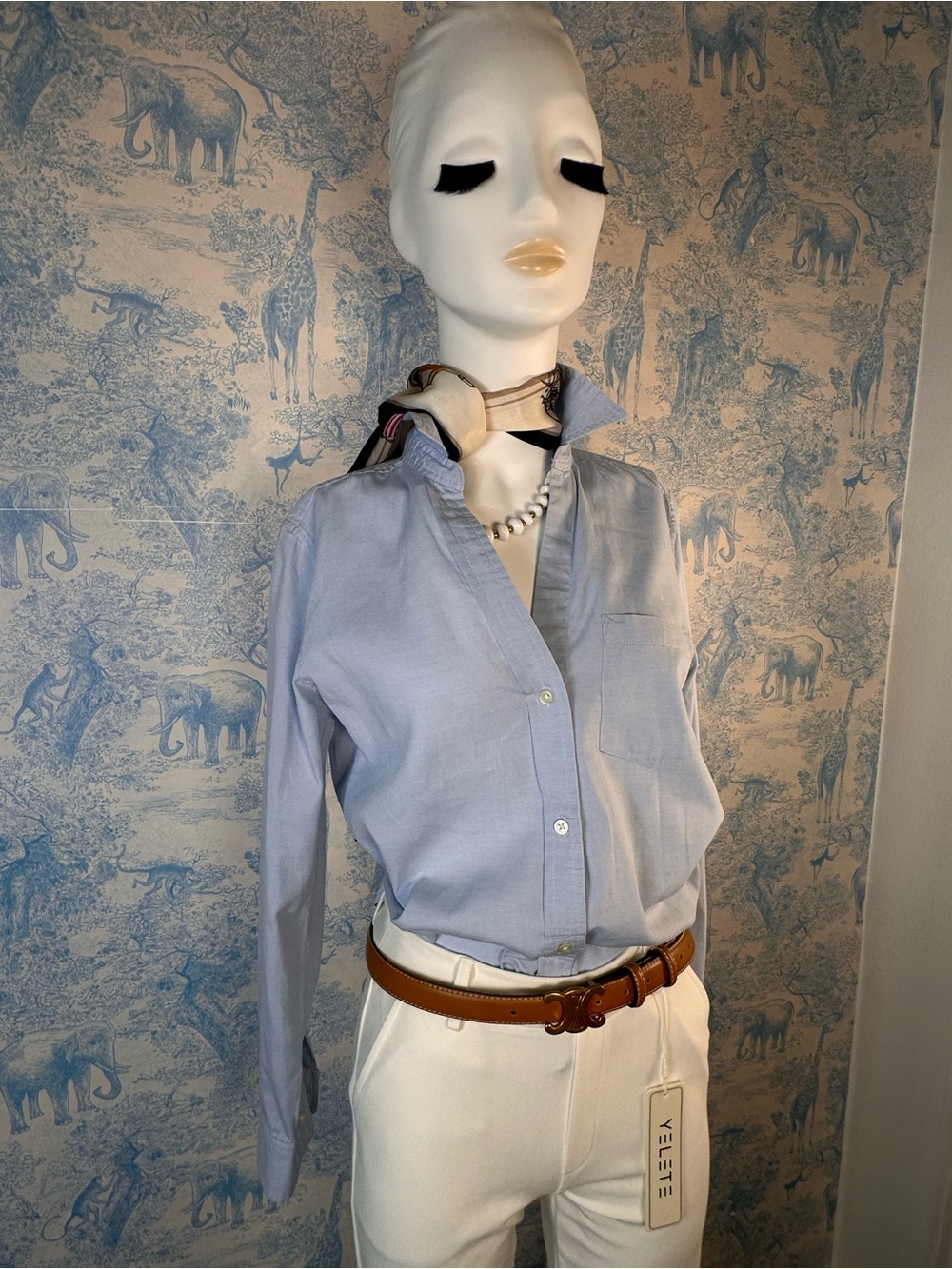 GAP Light Blue Shirt with White Logo Tag - Picture 2 of 7